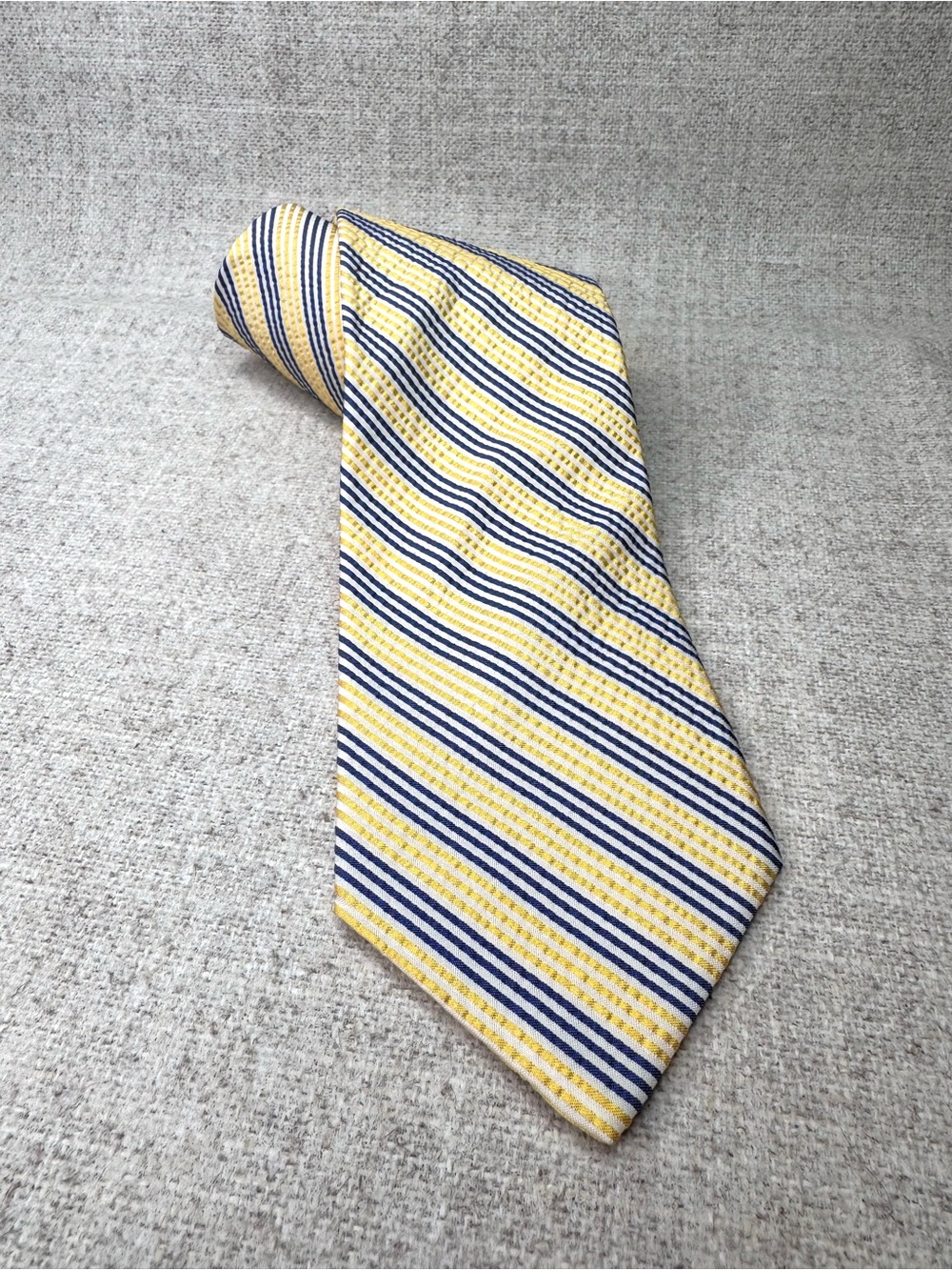 Brooks Brothers 346 Seersucker Neck Tie Yellow Blue Stripes silk blend Coastal